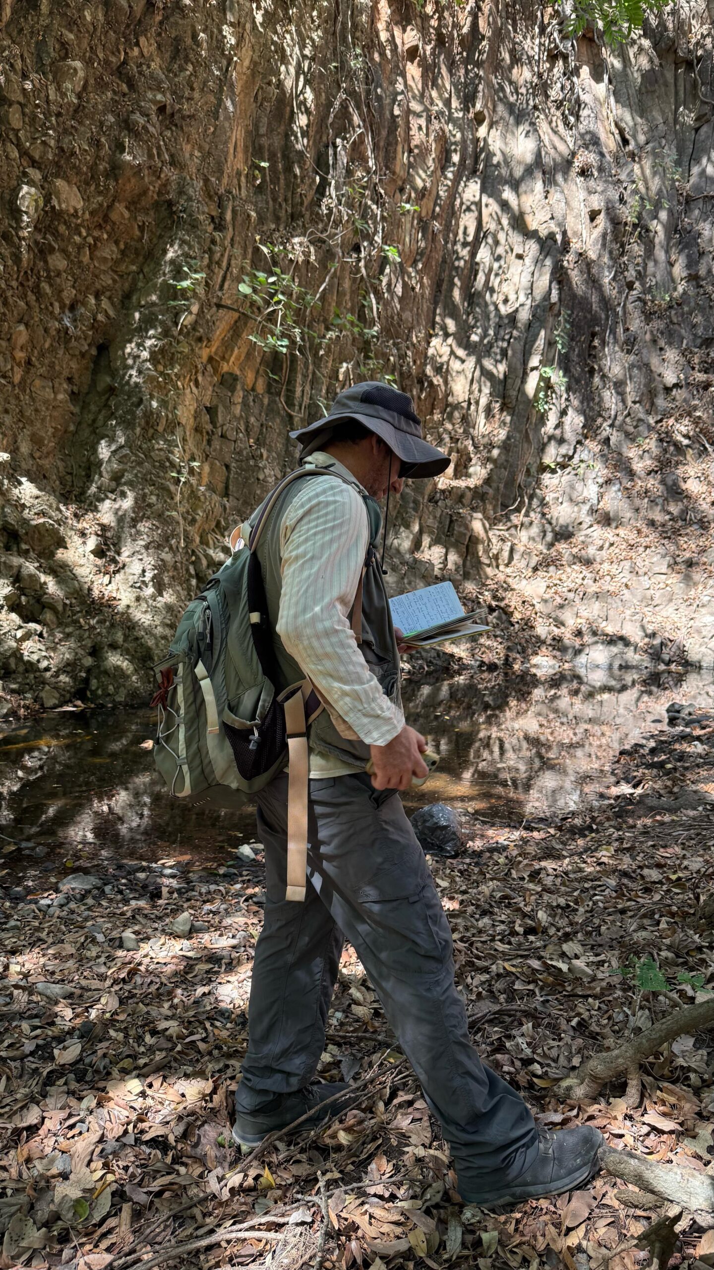 Carles, geólogo e hidrogeólogo